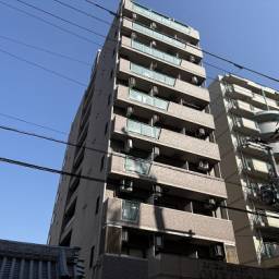 【成約済み】エステムコート大阪城南 10階建て最上階の南東角部屋♪
OsakaMetro谷町線「谷町六丁目」駅まで徒歩2分!